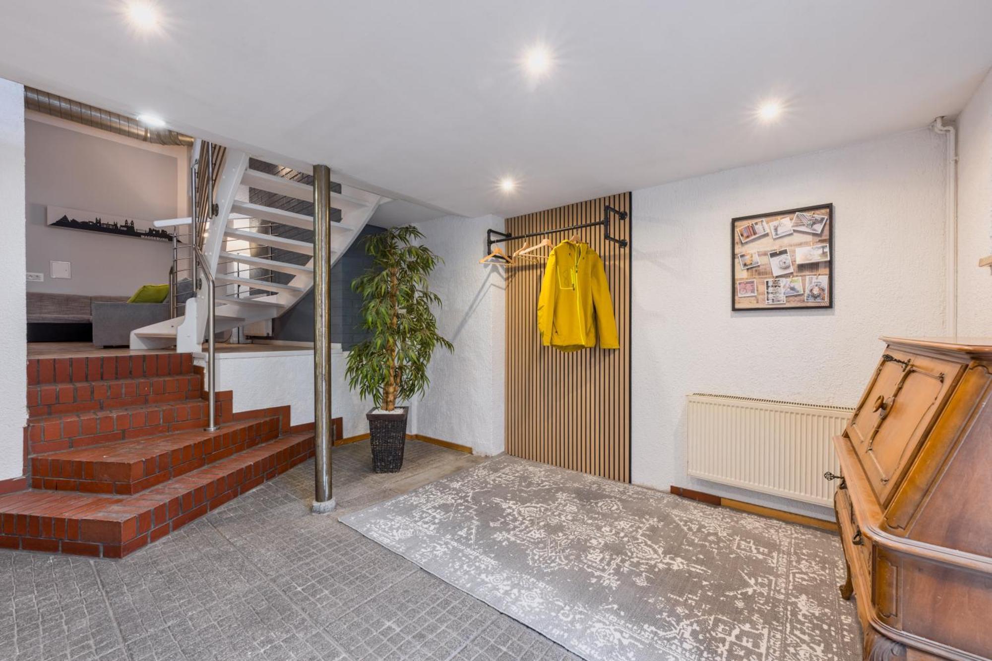 Exklusive Und Grosszuegige Wohnung 140 Qm In Magdeburg Top-Lage Mit Kicker Fuer Bis Zu 8 Personen Exterior photo